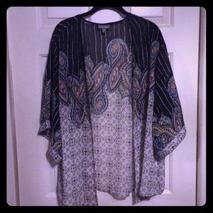 Geometric print kimono